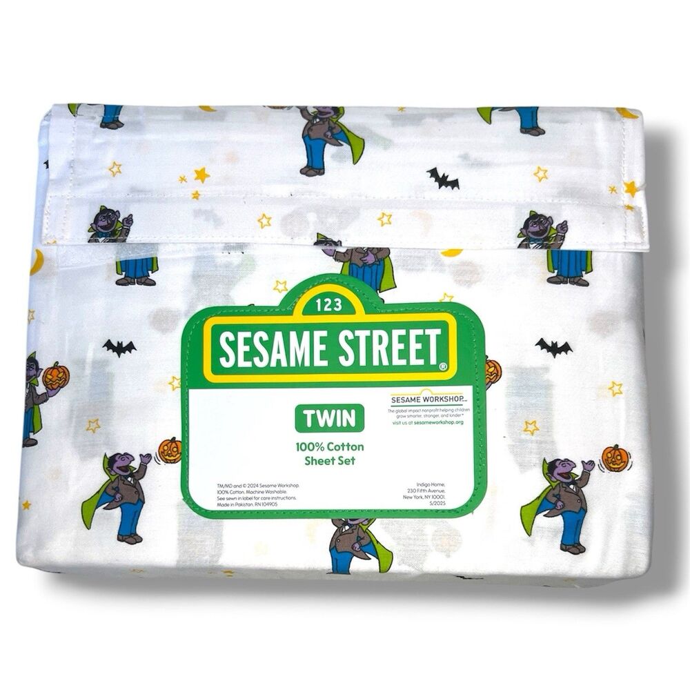 Sesame Street The Count Halloween Twin Sheet Set 100% Cotton Vampire Pumpkin New